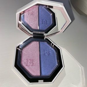 Fenty beauty highlighter duo